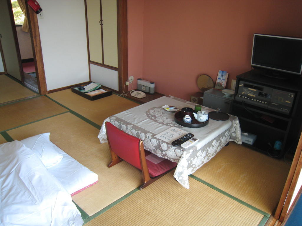 Kajiya Ryokan Futtsu Phòng bức ảnh